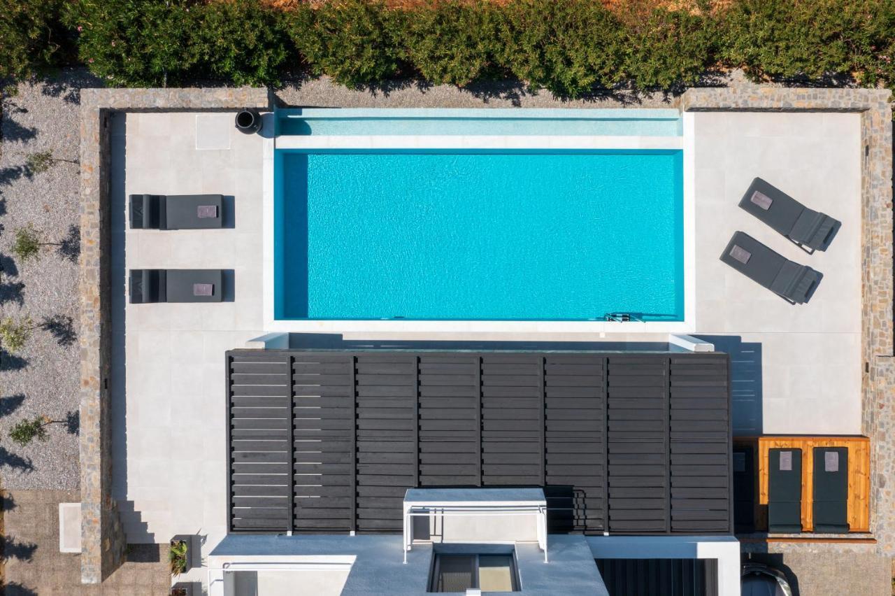 Astrea Villas Lakhania Ngoại thất bức ảnh